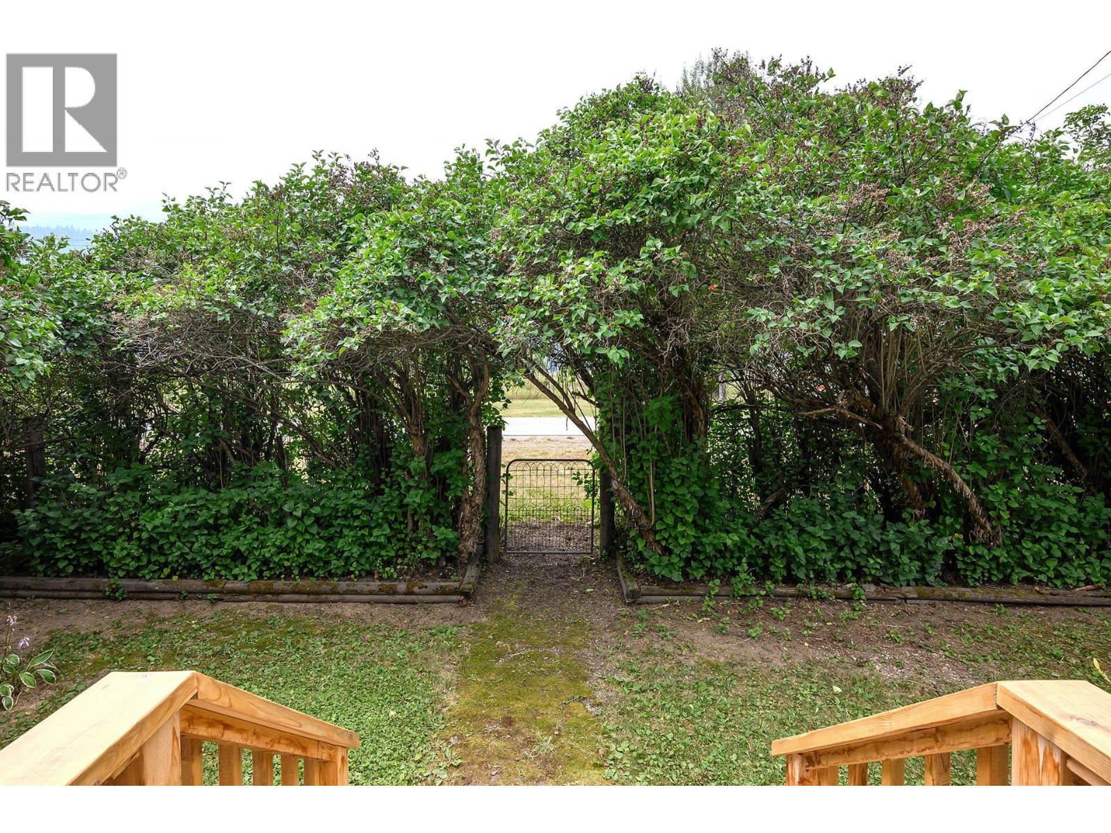 1615 BIRCH ISLAND LOST CRK Road - 34