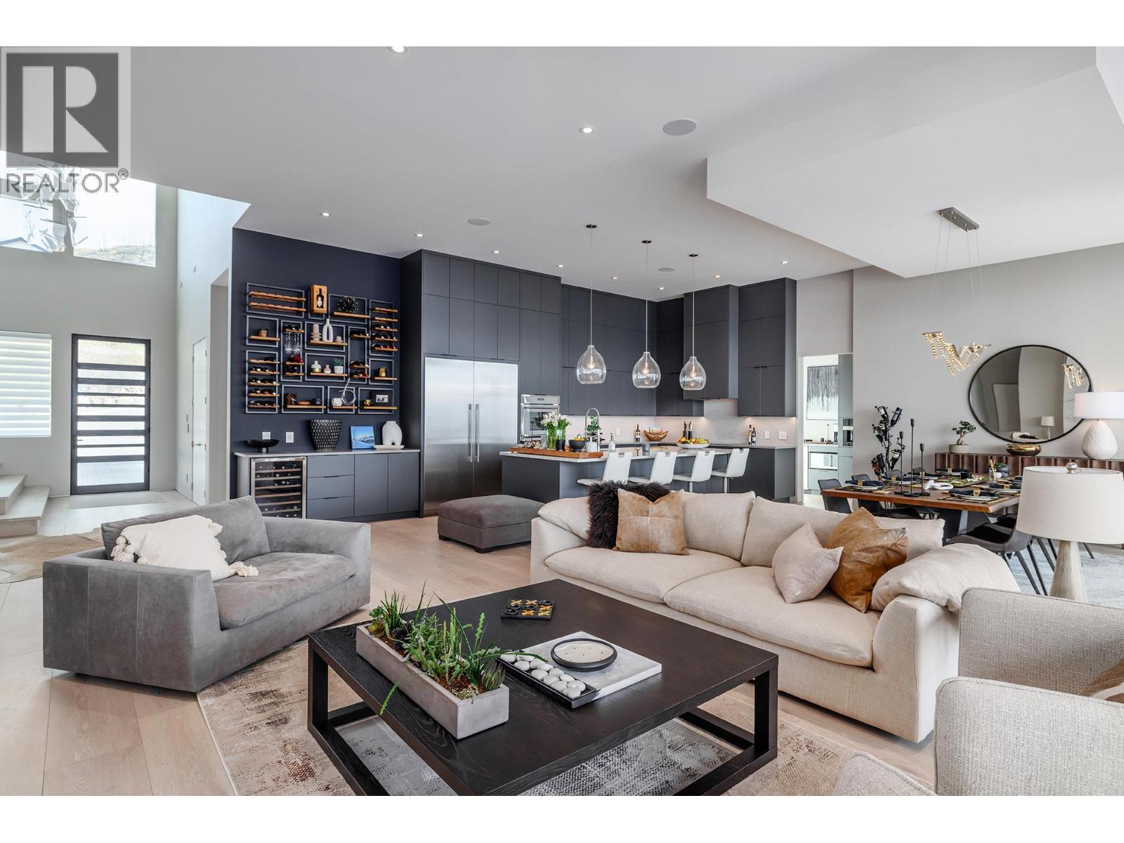 5602 Upper Mission Court, Kelowna