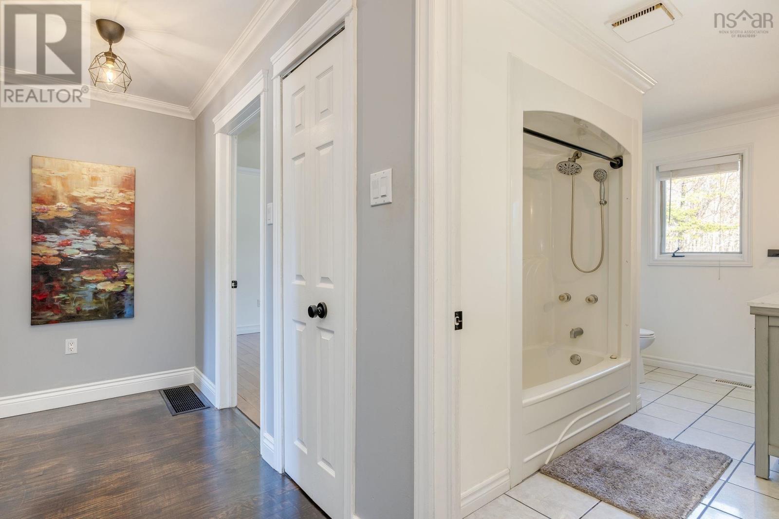 Property 20 of 44 of 6 Evans Drive