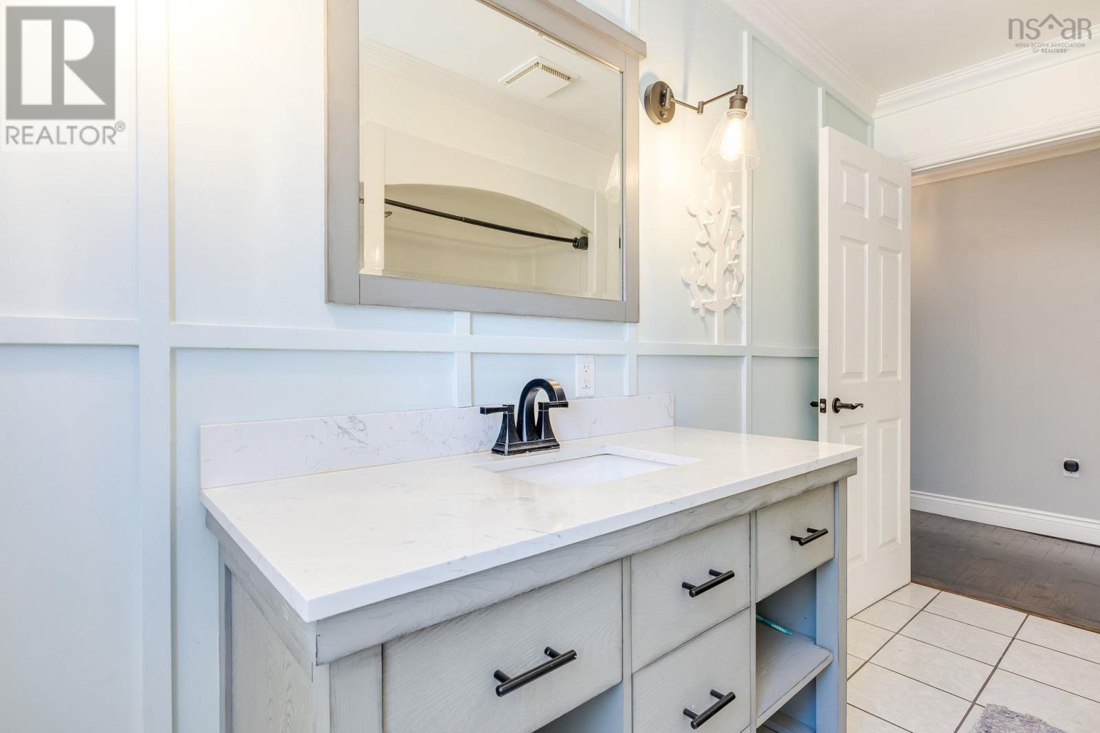 Property 23 of 44 of 6 Evans Drive