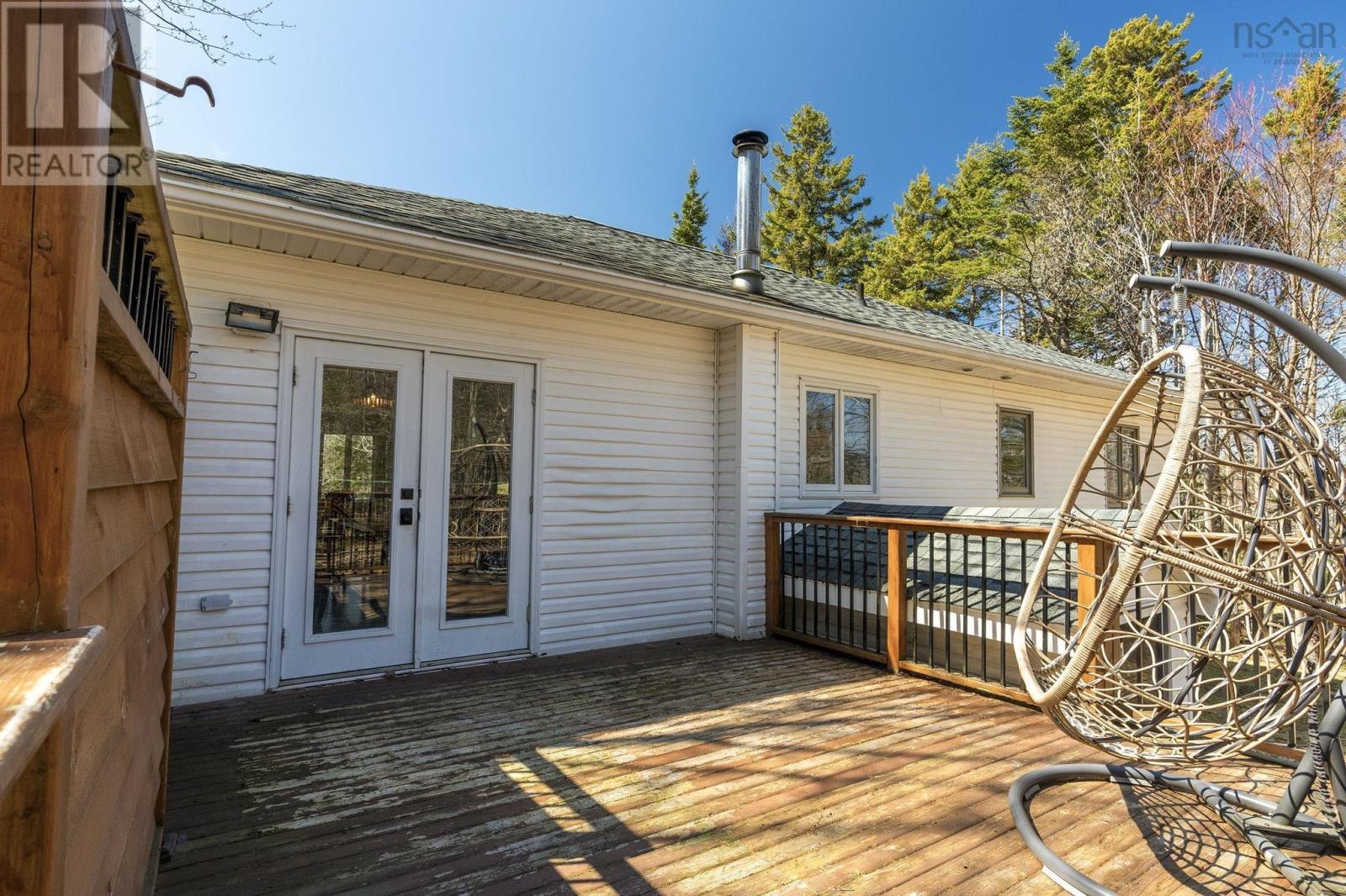 Property 41 of 44 of 6 Evans Drive