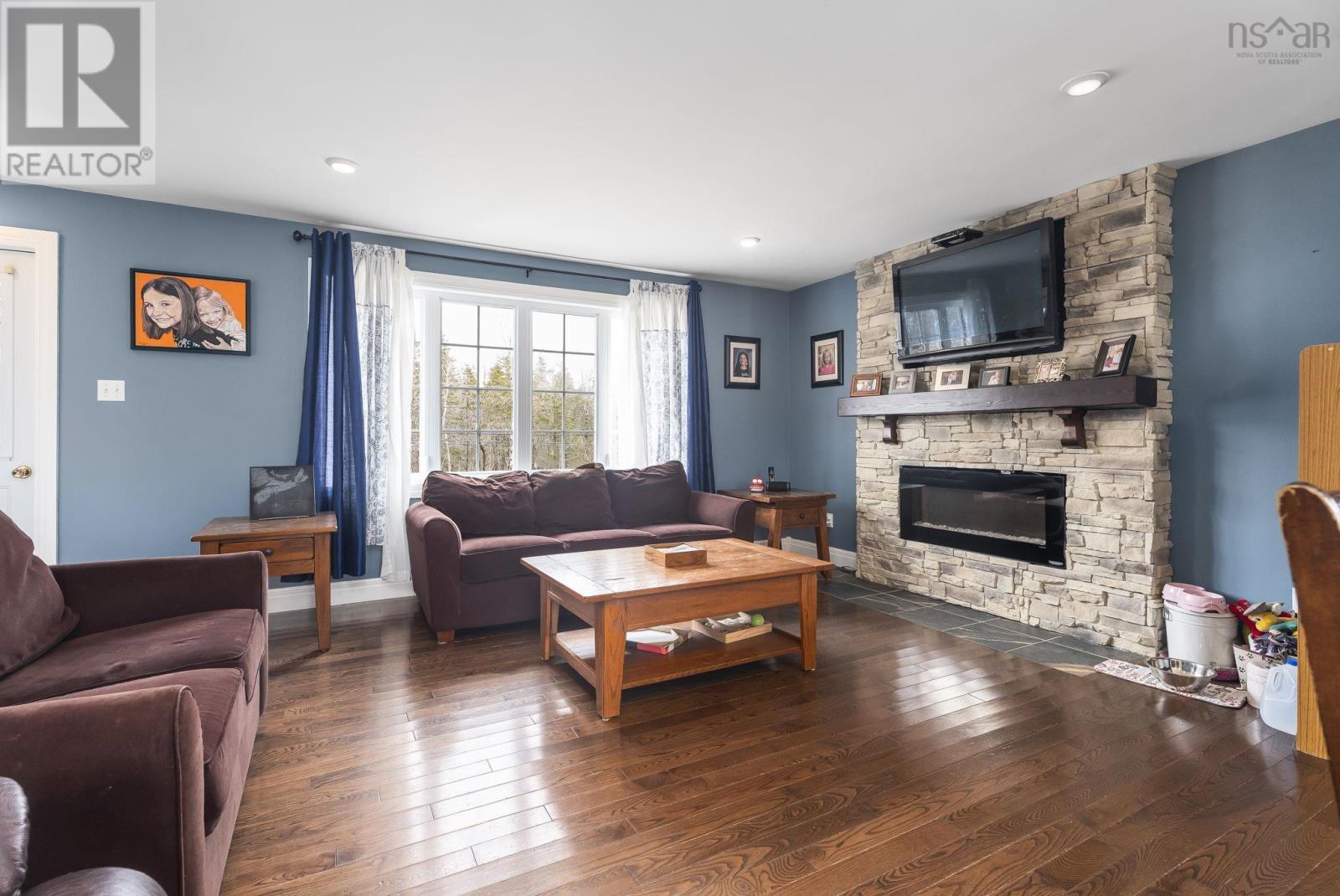 Property 2 of 51 of 149 Harris Road