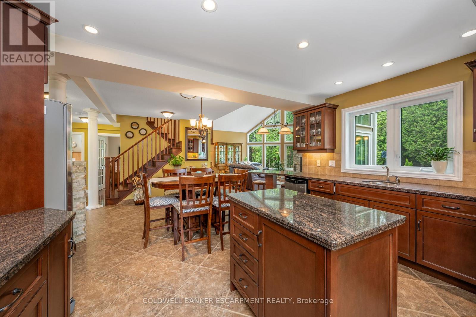 13601 GUELPH LINE - 12