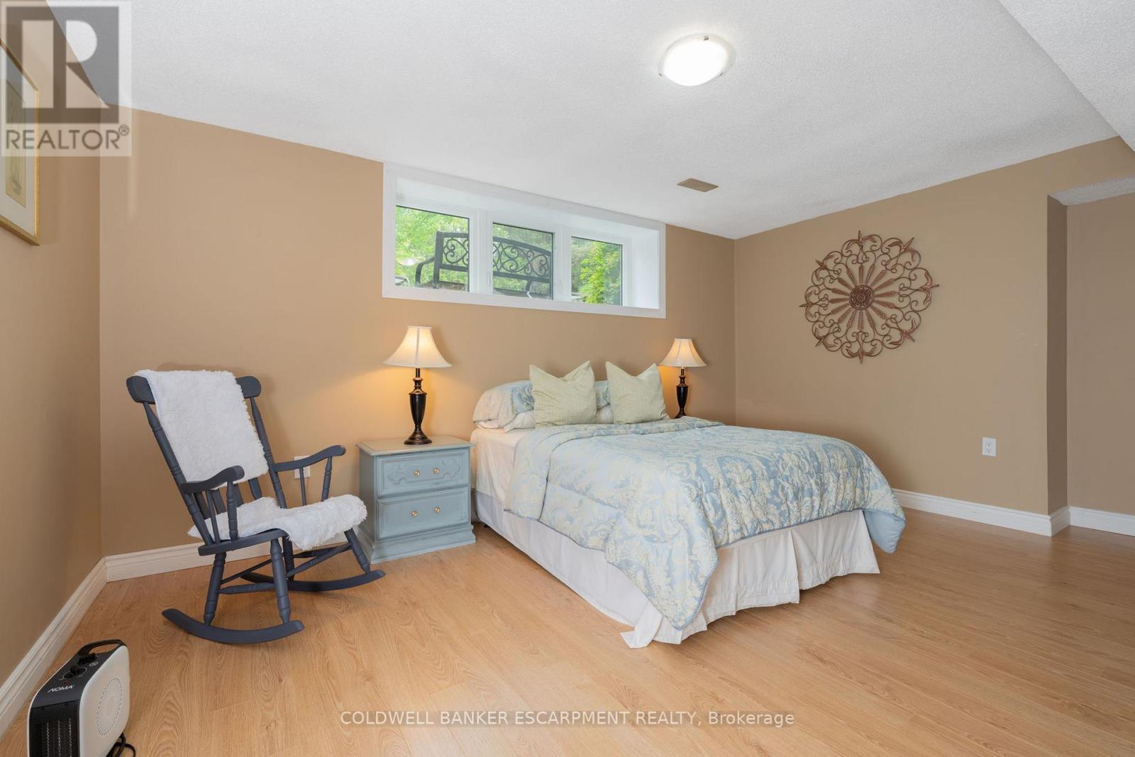 13601 GUELPH LINE - 40