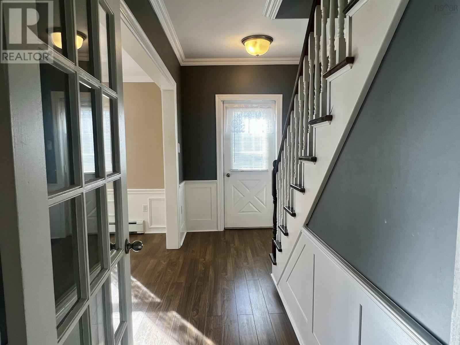 Property 24 of 45 of 1948 Dufferin Street