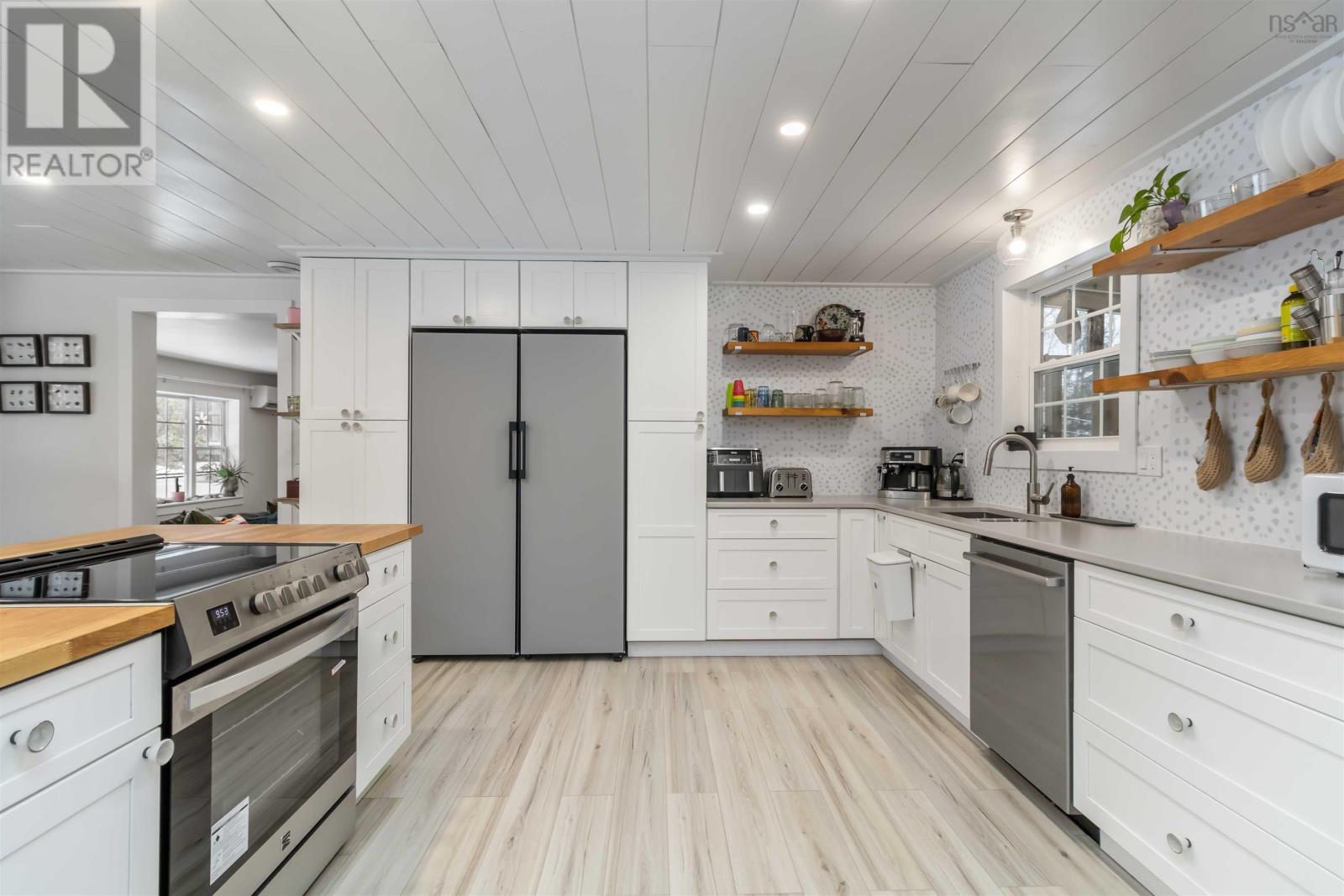 Property 41 of 43 of 36 Kelly Drive