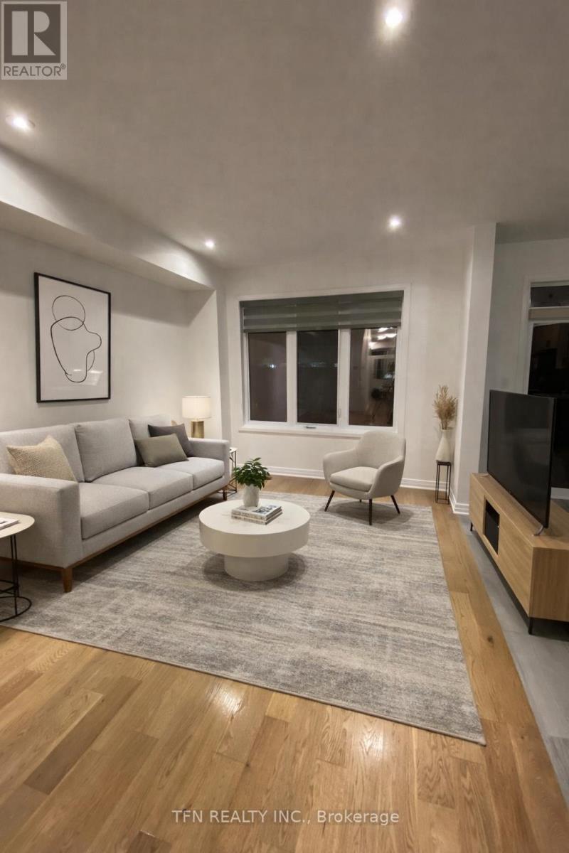 199 PORT CRESCENT - 2