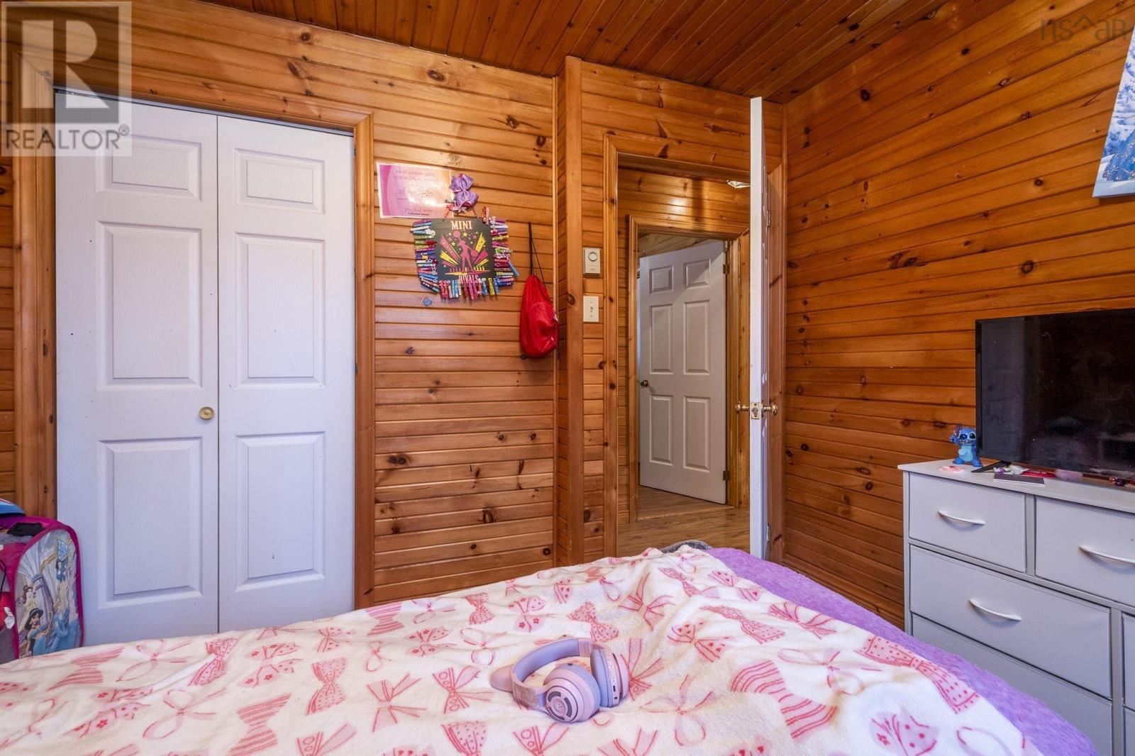 Property 34 of 36 of 9660 366 Highway