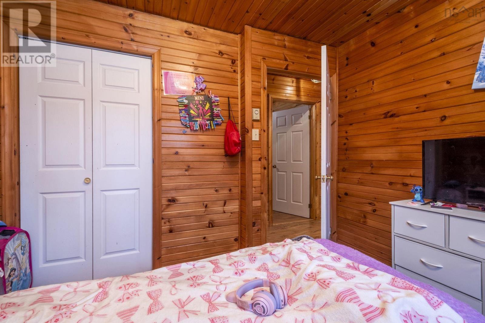 Property 20 of 36 of 9660 366 Highway