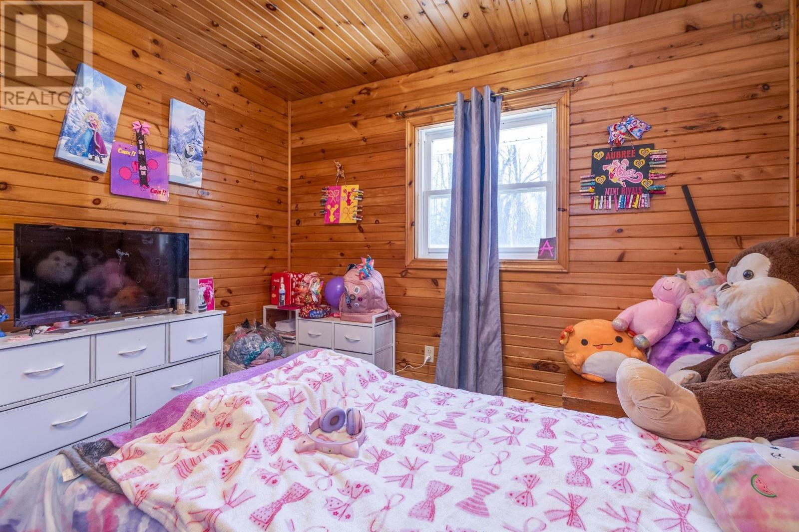 Property 26 of 36 of 9660 366 Highway