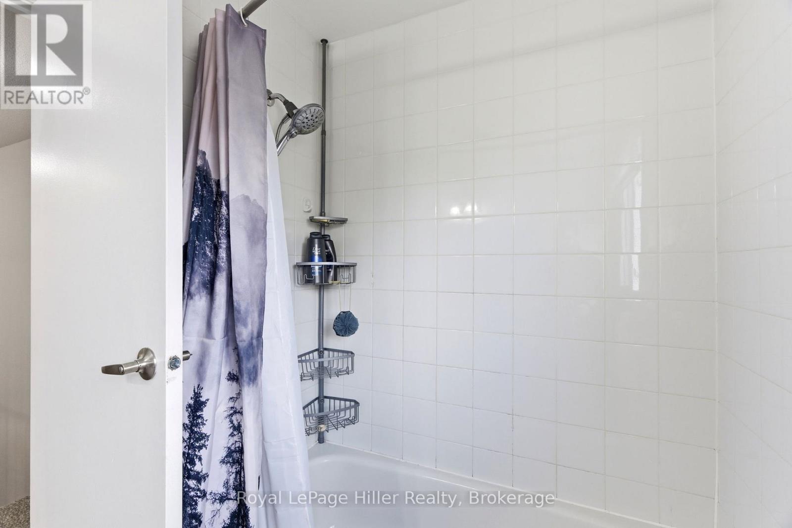 46 AVONWOOD DRIVE - 21