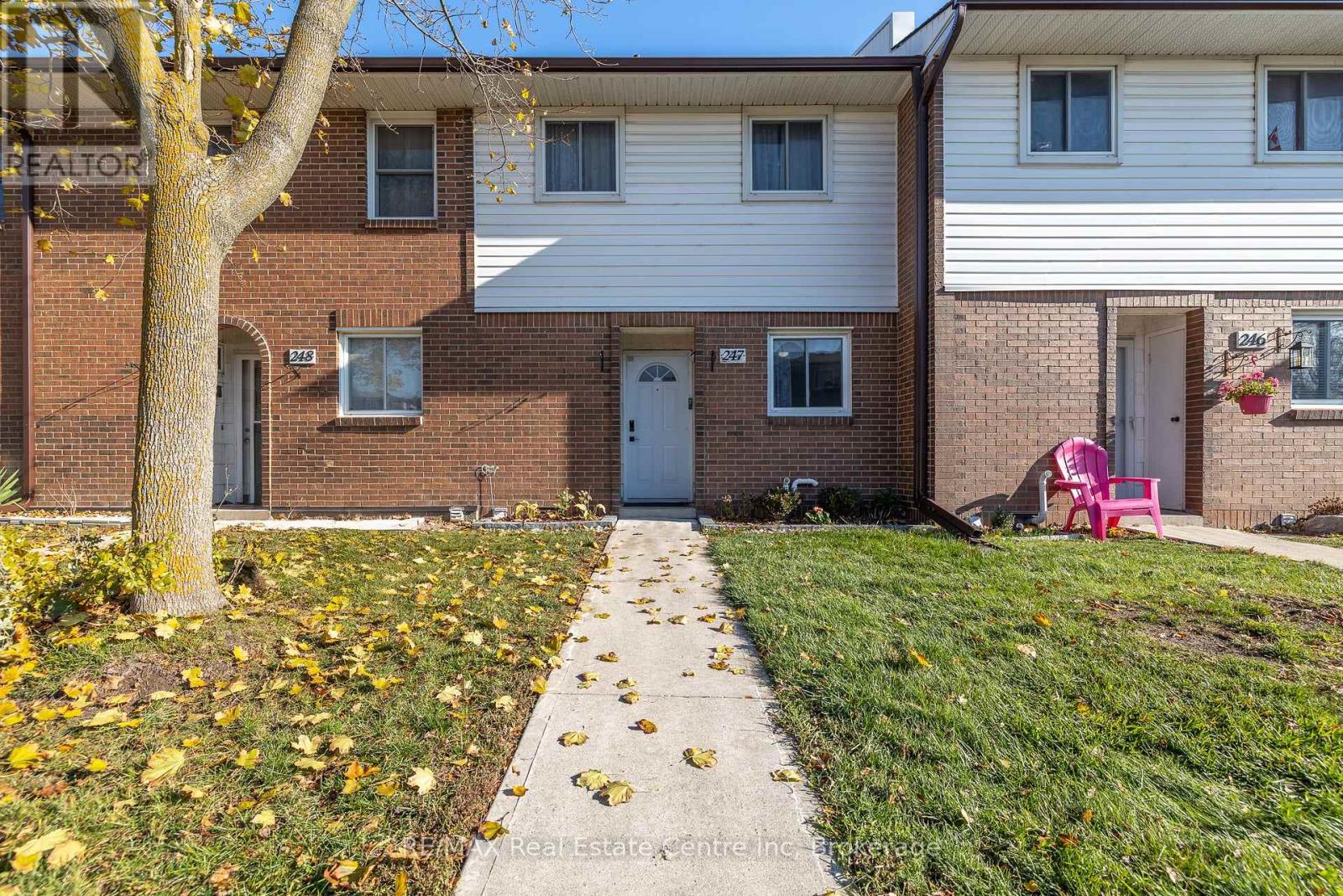 #247 31 GREENGATE ROAD - 1