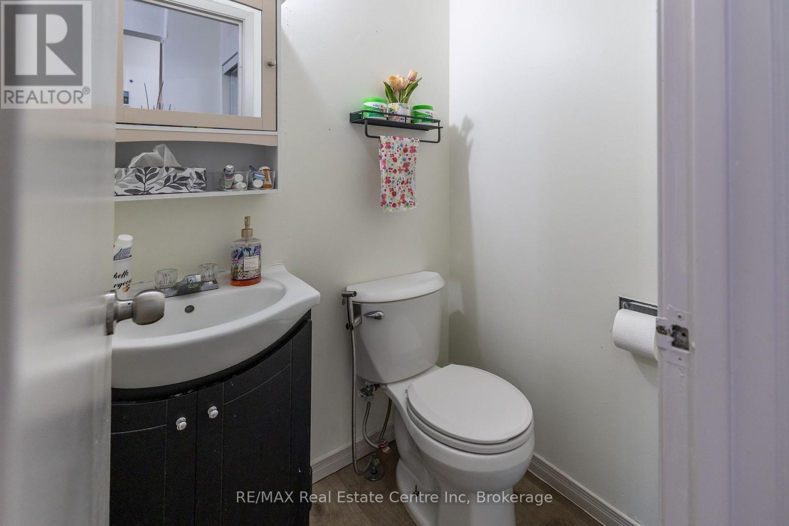 #247 31 GREENGATE ROAD - 4