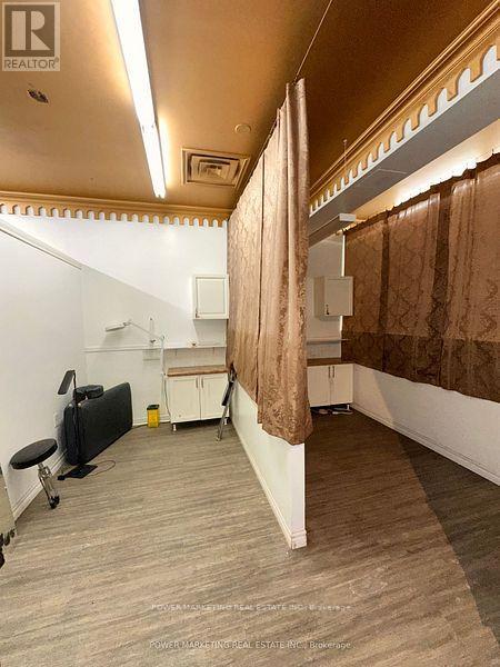 Retail for Rent in Ottawa – 151 RIDEAU STREET, Ottawa – MLS# X12997608 - Image 10