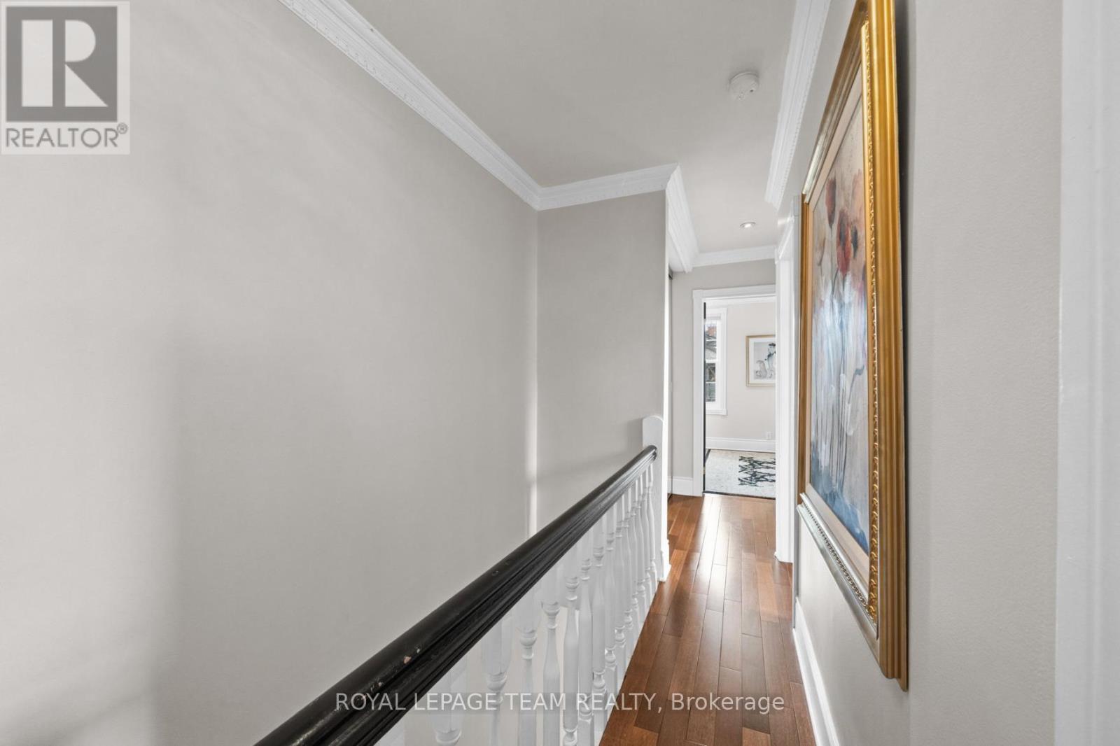 529 MCLEOD STREET - 23