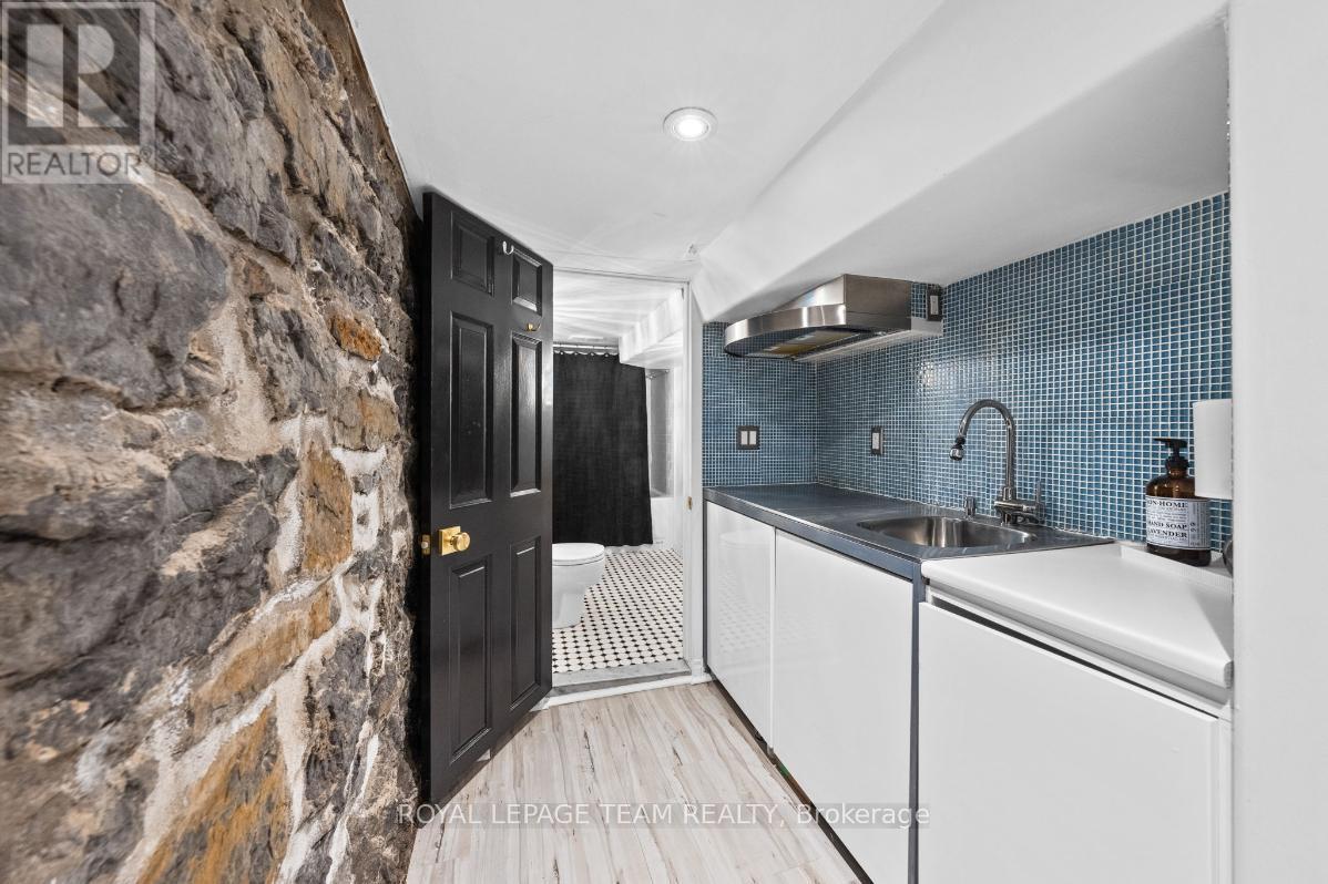 529 MCLEOD STREET — photo 38