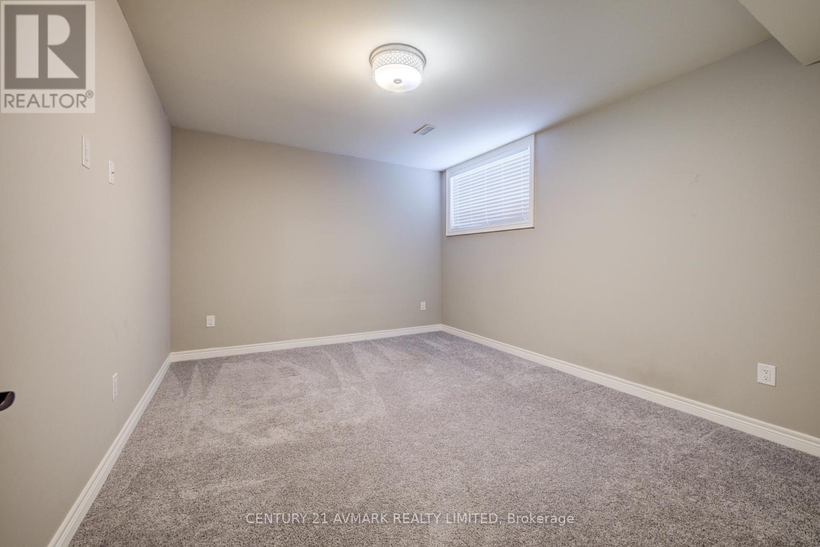 9208 HENDERSHOT BOULEVARD - 33