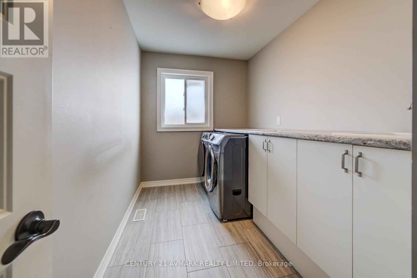 9208 HENDERSHOT BOULEVARD - 38