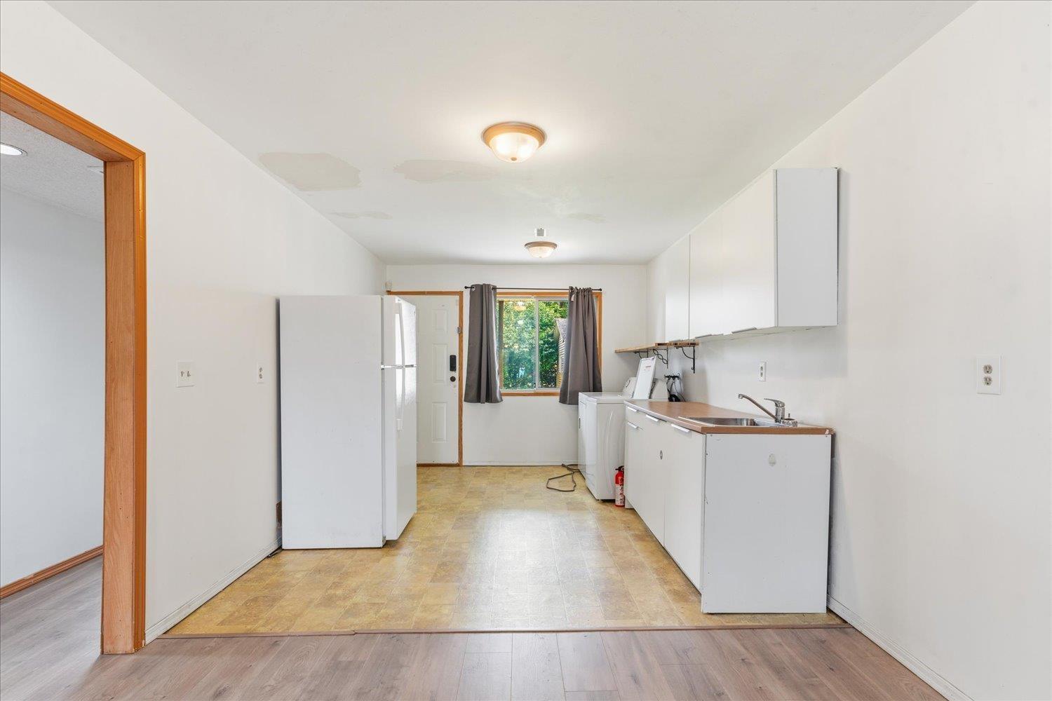 9584- 9586 WILLIAMS STREET, Chilliwack Proper East, Chilliwack