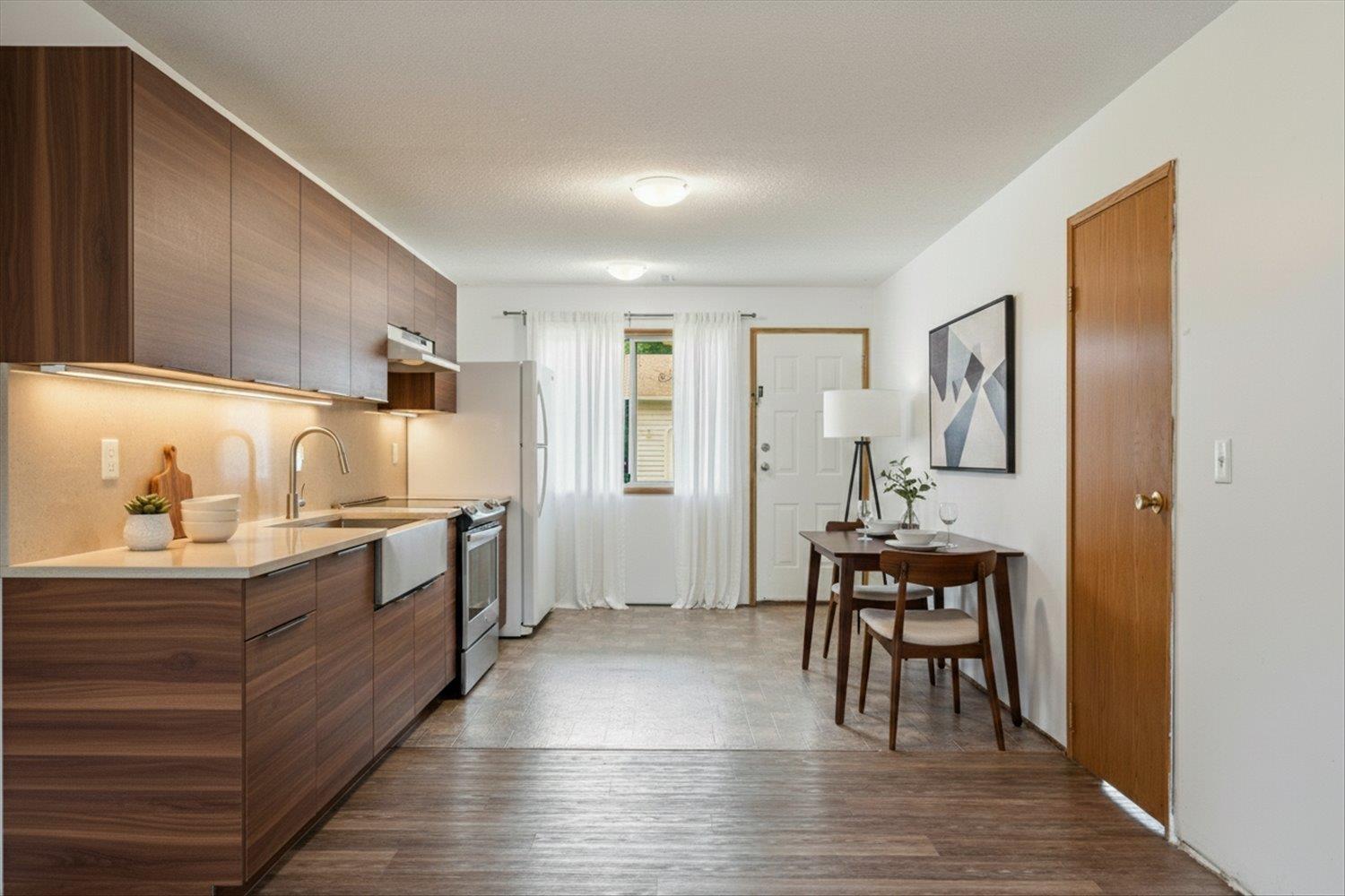 9584- 9586 WILLIAMS STREET, Chilliwack Proper East, Chilliwack
