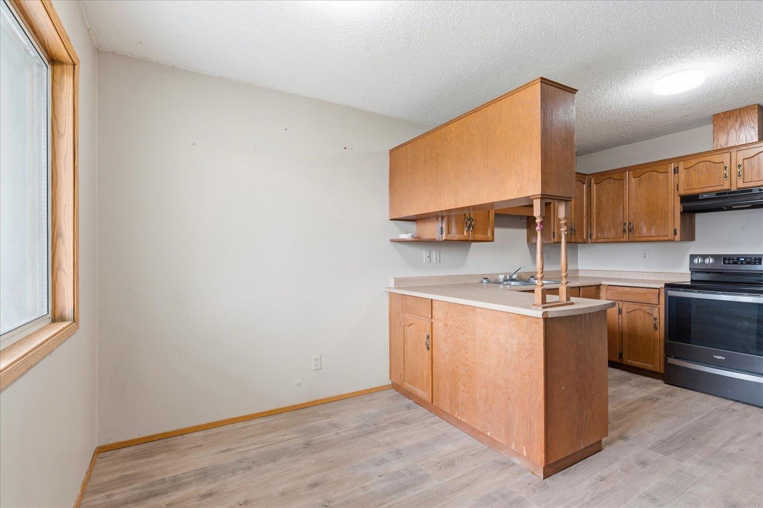 9584- 9586 WILLIAMS STREET, Chilliwack Proper East, Chilliwack