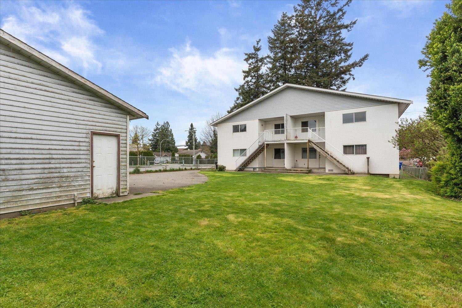 9584- 9586 WILLIAMS STREET, Chilliwack Proper East, Chilliwack