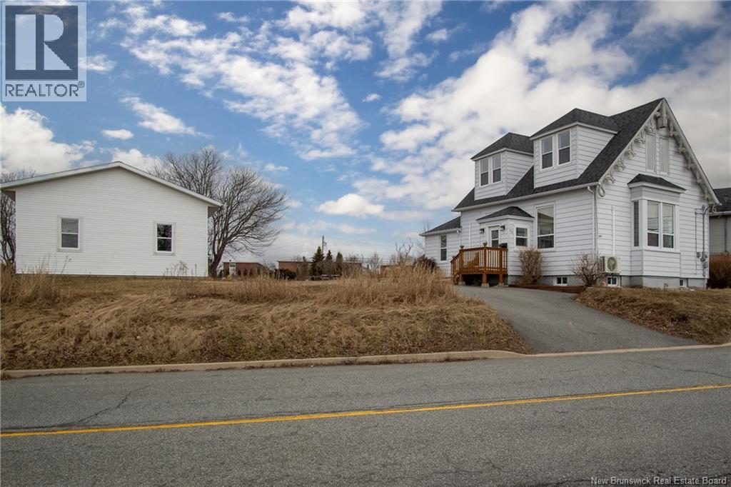 754 Sand Cove Road - Image 4