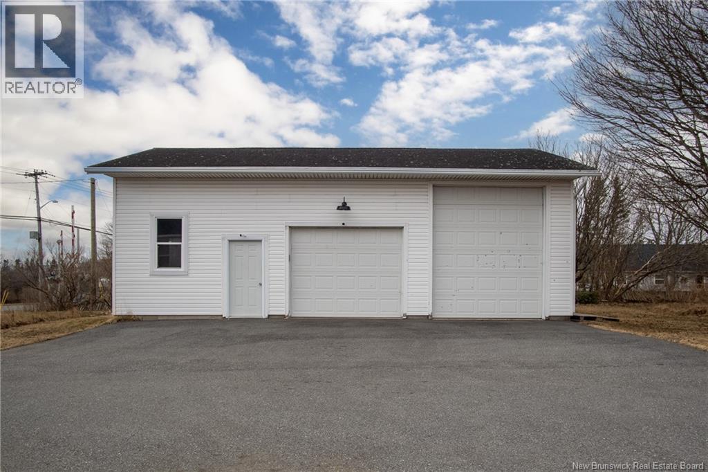 754 Sand Cove Road - Image 41