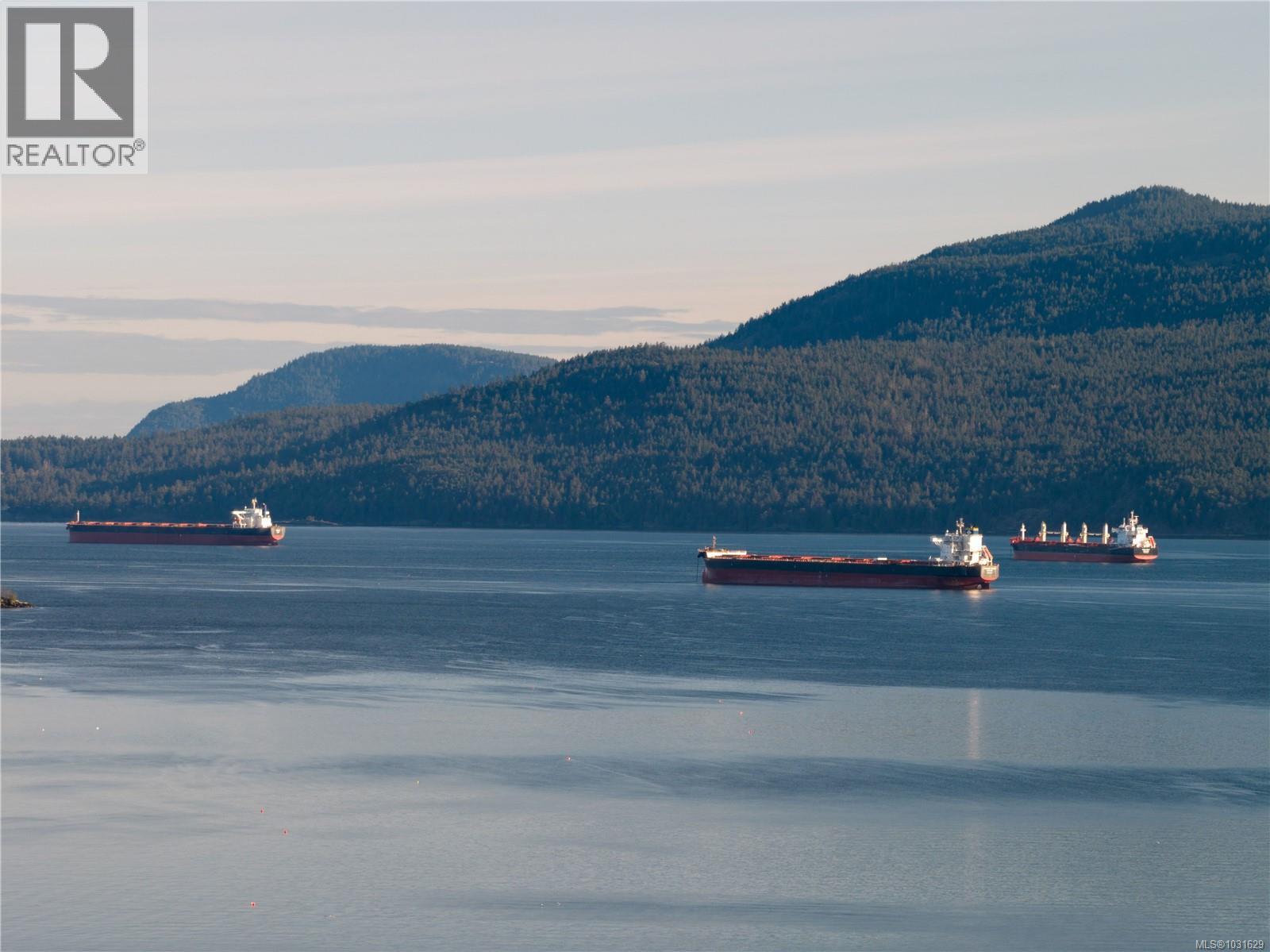  3070 Beachfront Crescent, Mill Bay