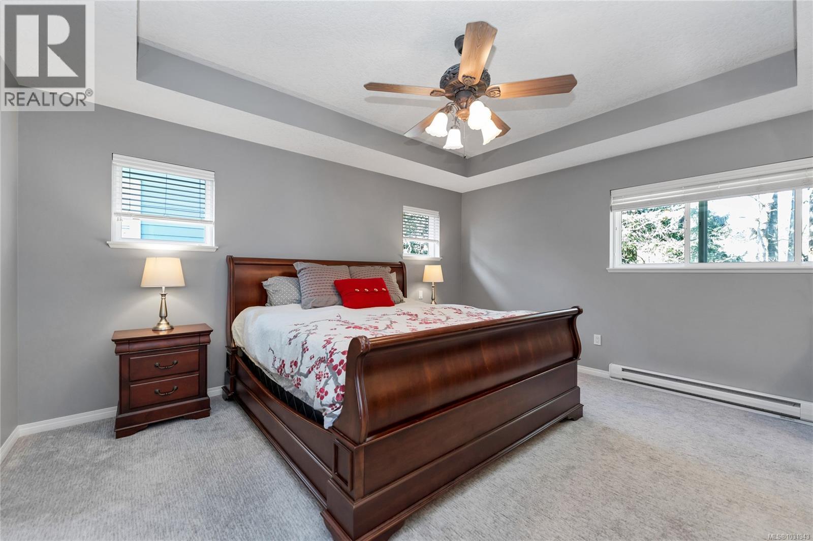 29 STONERIDGE DR - 23