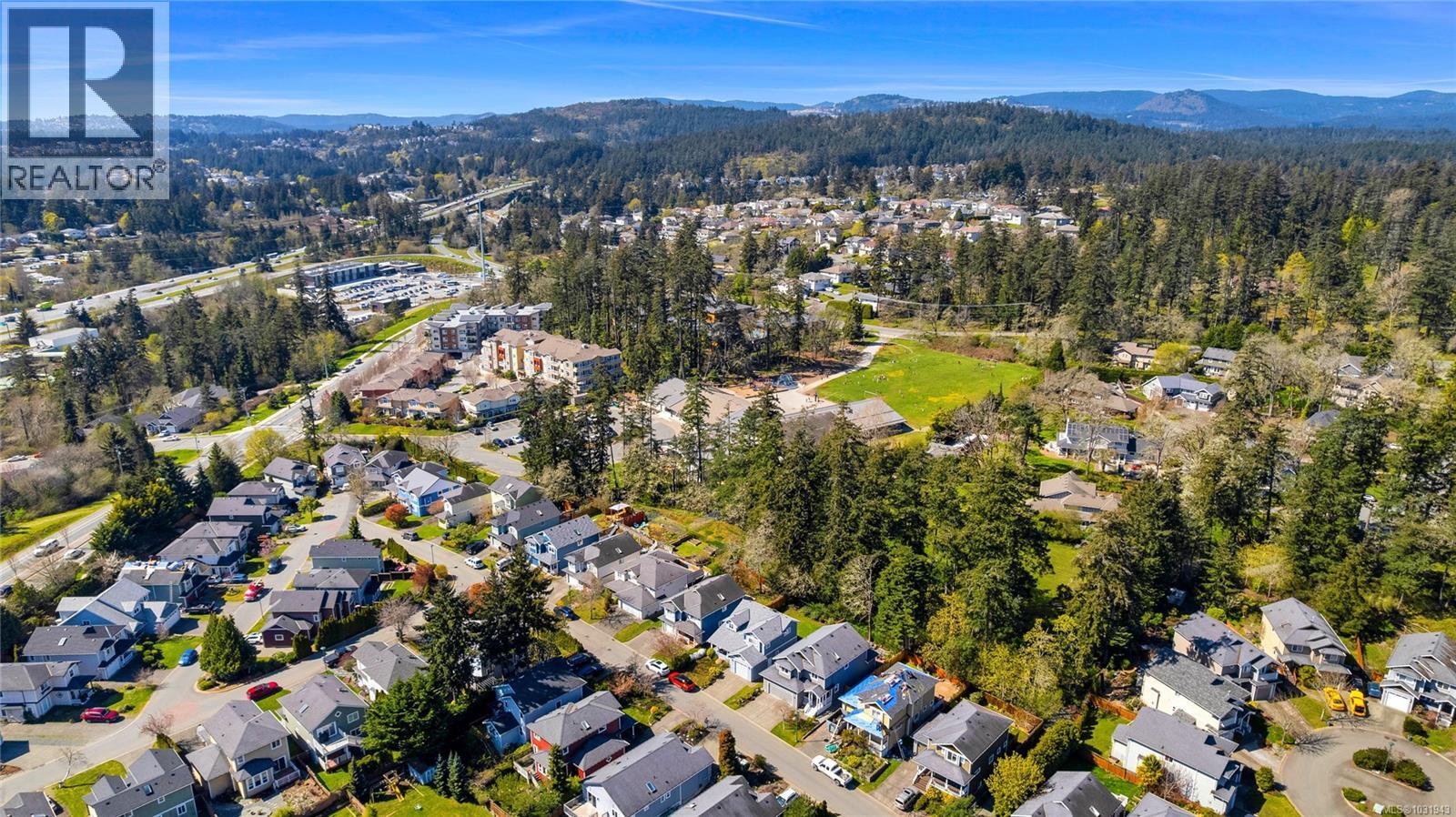 29 STONERIDGE DR - 44