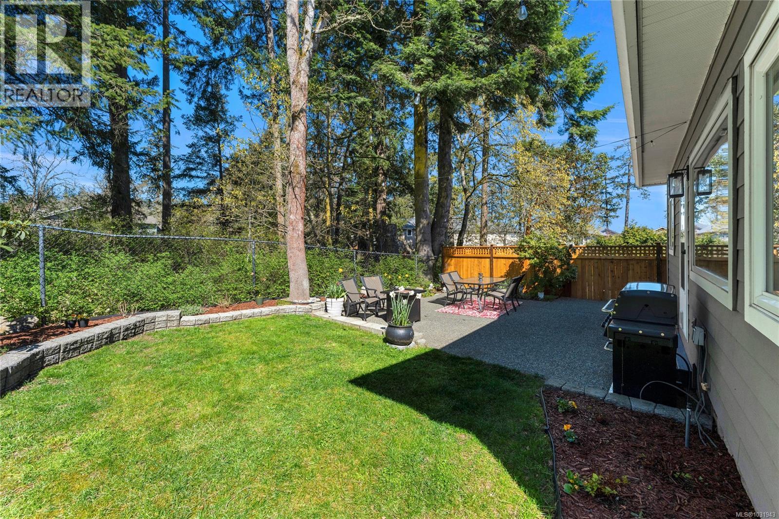 29 STONERIDGE DR - 19