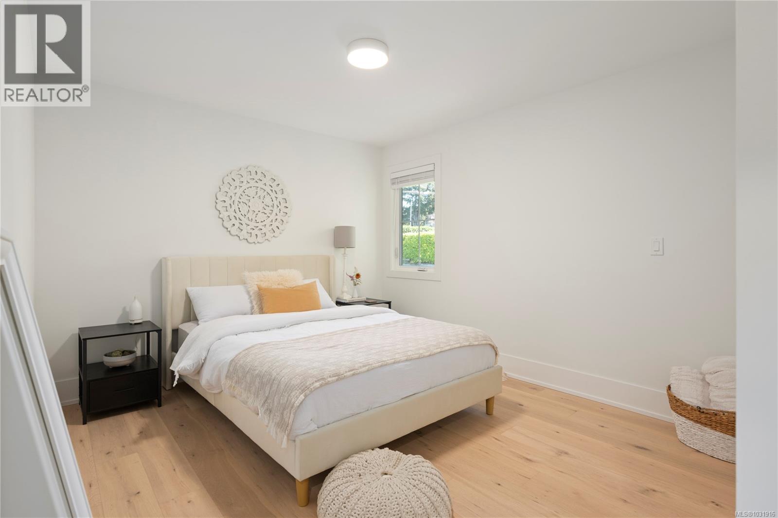 7549 ANDREA CRES - 19