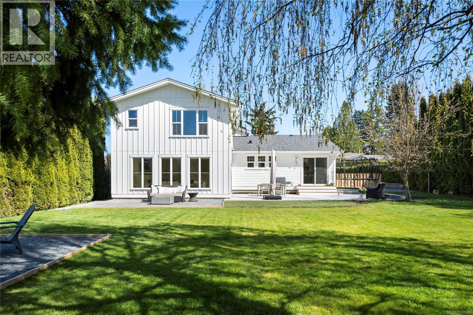 7549 ANDREA CRES - 35