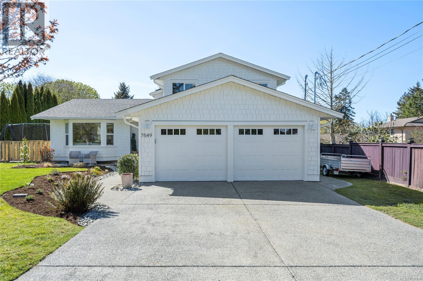 7549 ANDREA CRES - 8