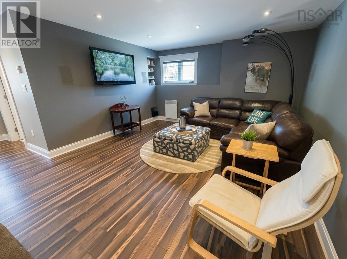 Property 6 of 14 of 42 Diana Grace Avenue