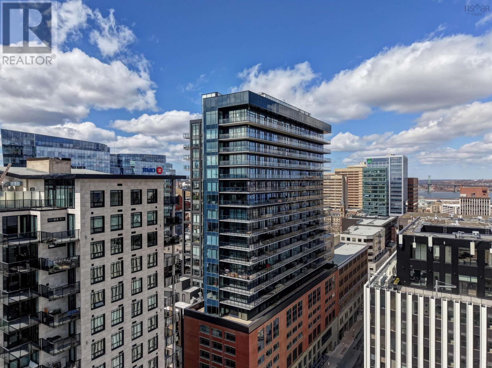 Property 26 of 49 of 1705 1650 Granville Street