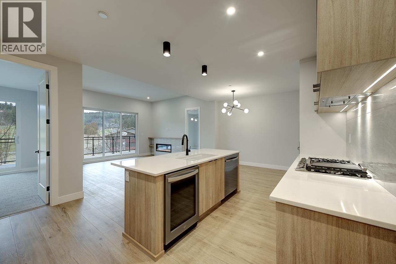 #205 75 Predator Ridge Drive - 19
