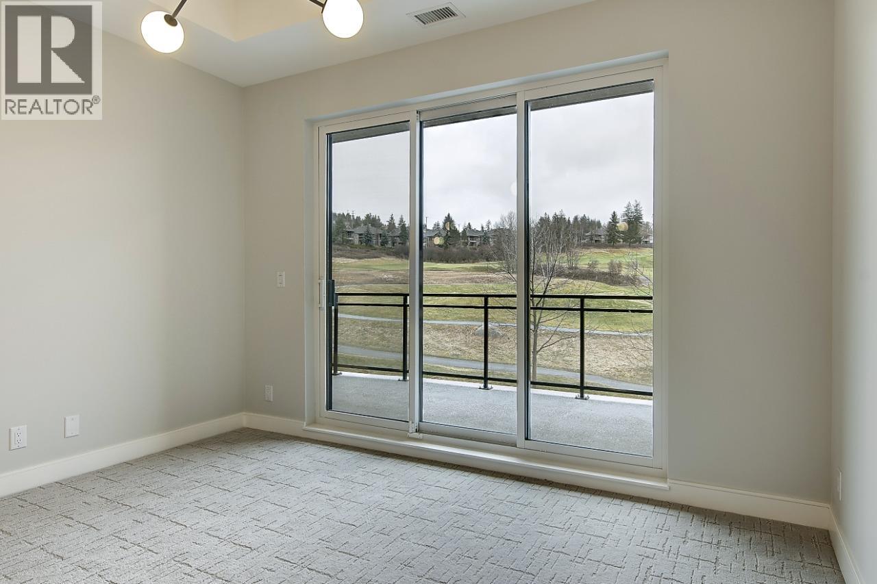 #205 75 Predator Ridge Drive - 22