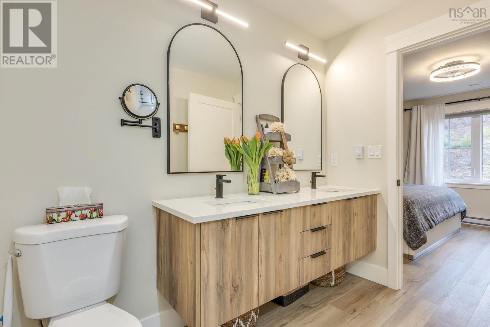 Property 4 of 27 of 178 Rivercrest Lane