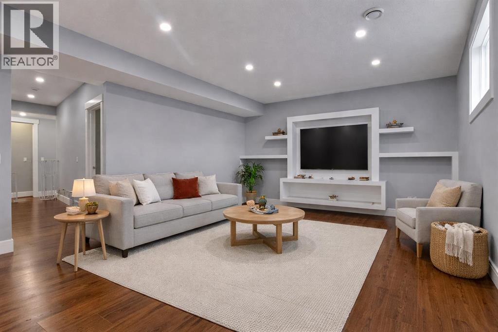 302 KINNIBURGH RD - 21