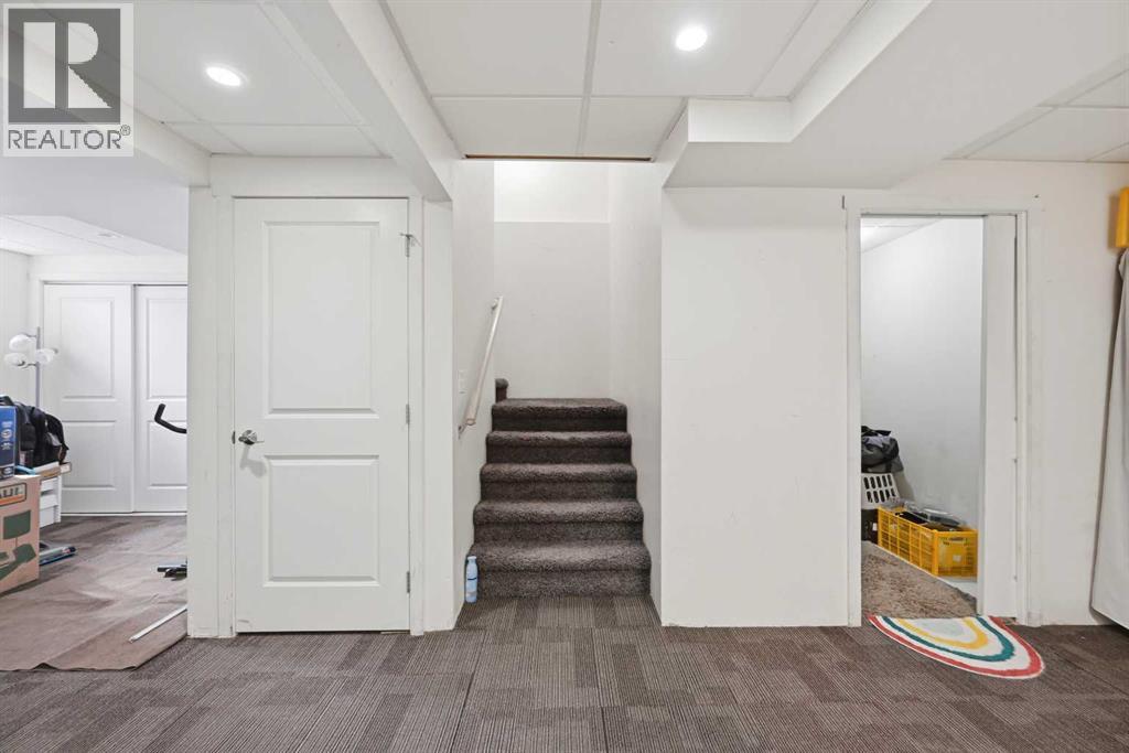 Single Family House for Sale in  Panatella Hill NW Panorama Hills Calgary 