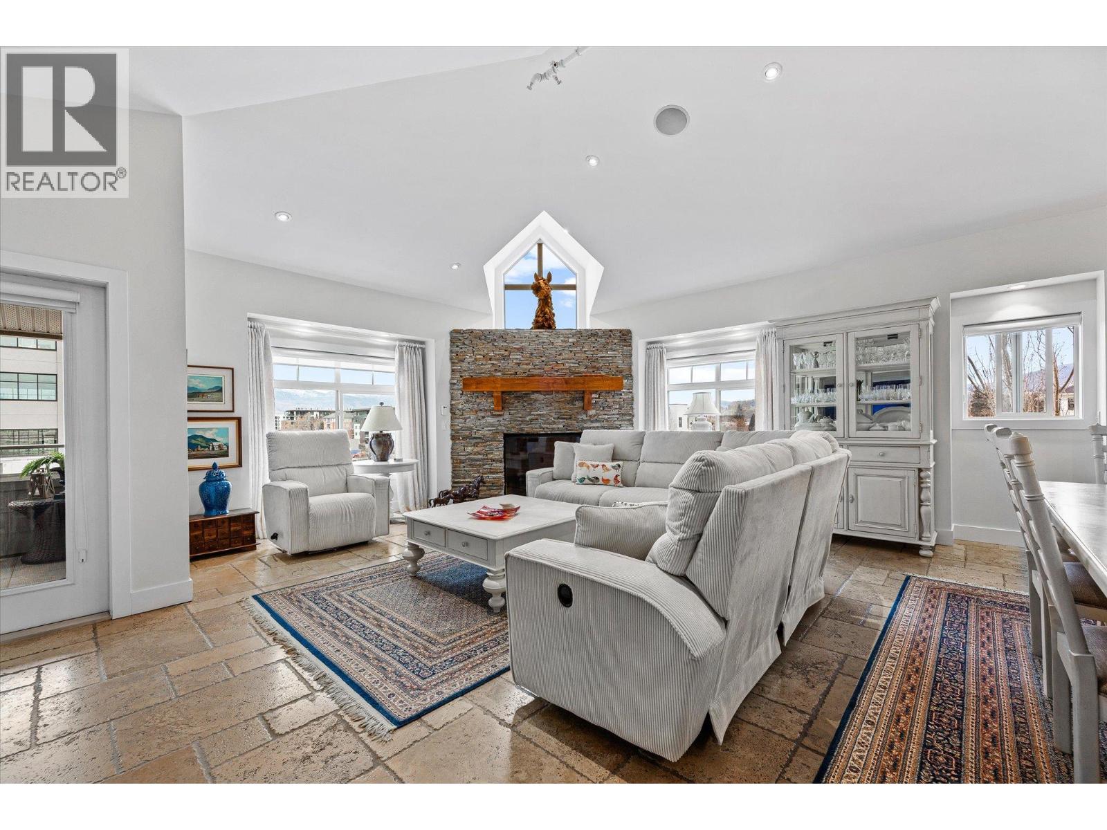 #401 538 McKay Avenue - 8