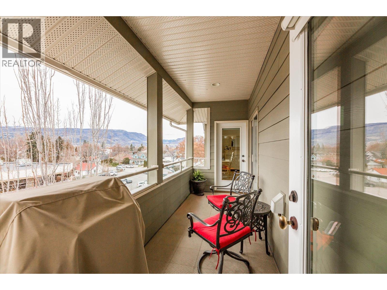 #401 538 McKay Avenue - 31