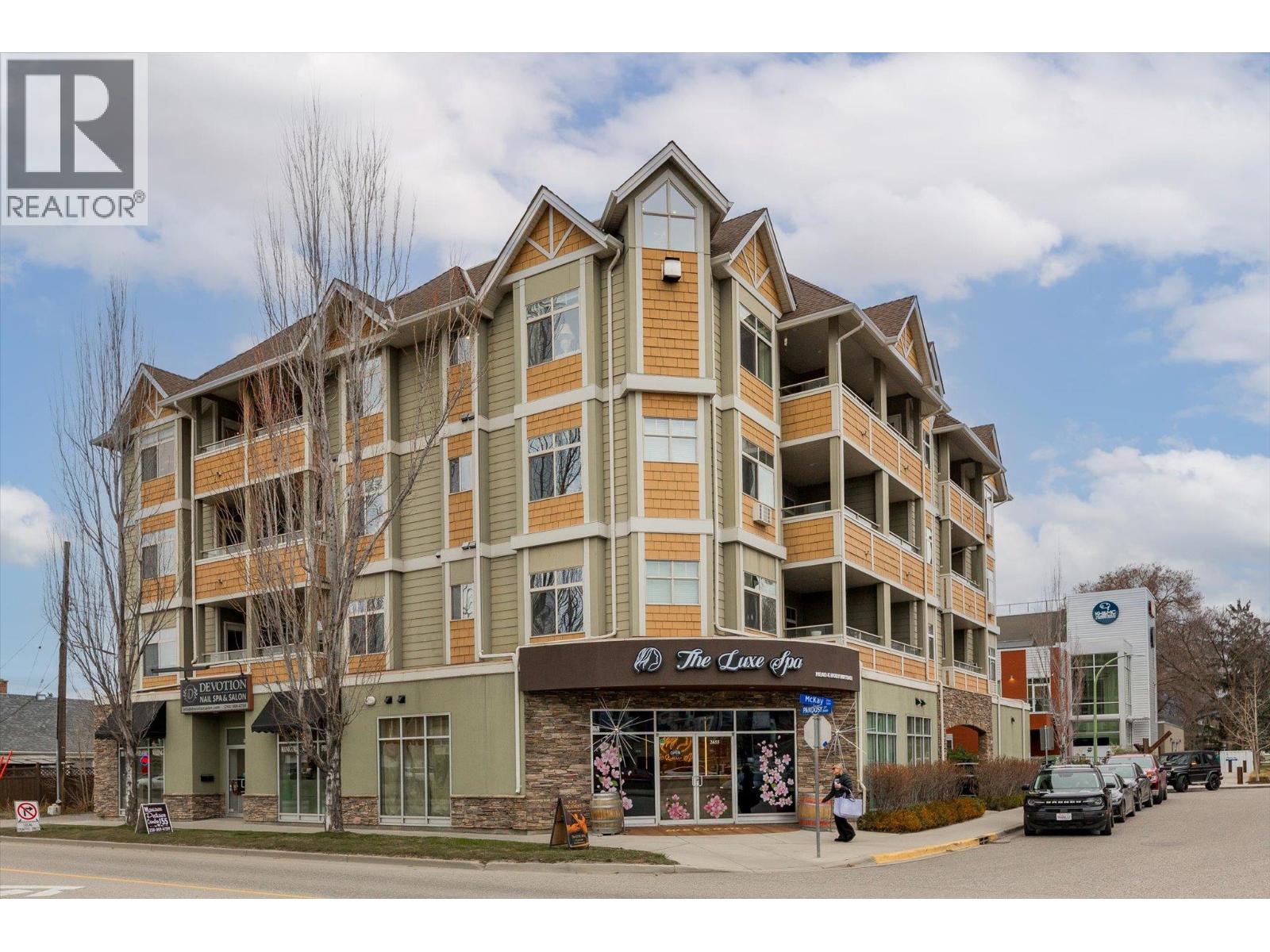 #401 538 McKay Avenue - 37