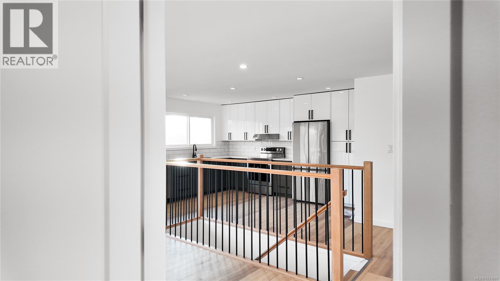 4644 Macintyre Ave, Courtenay