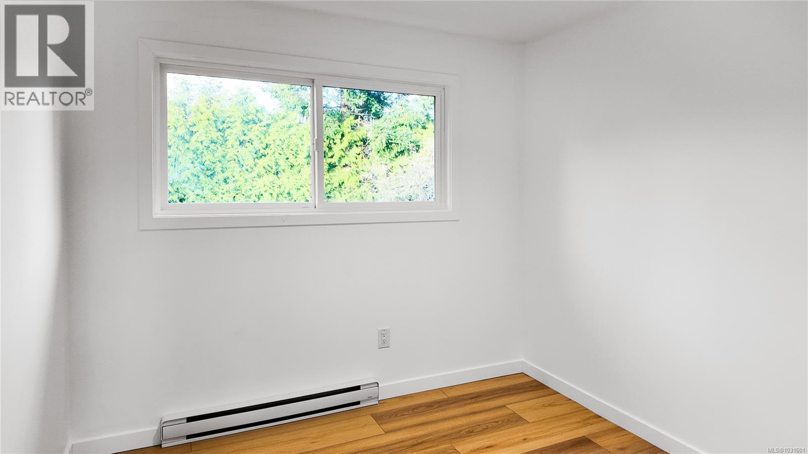 4644 Macintyre Ave, Courtenay