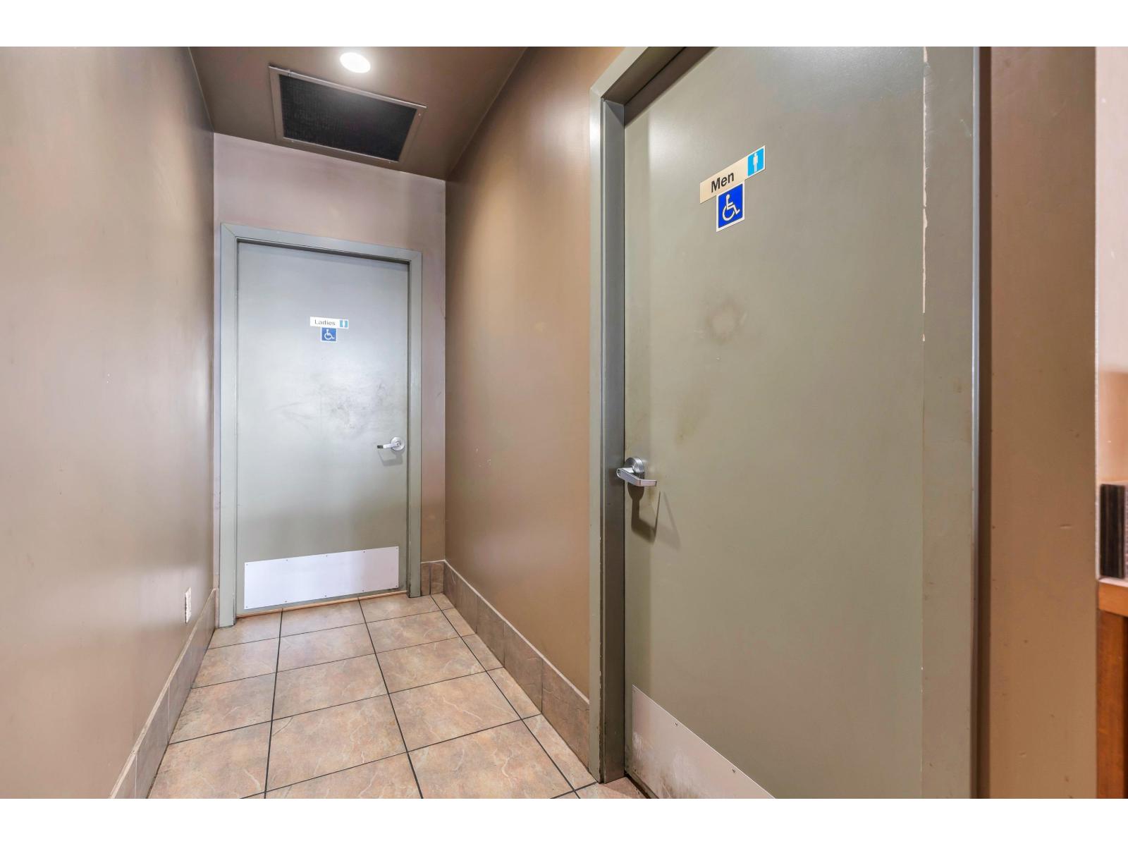 71 32500 SOUTH FRASER WAY — photo 11