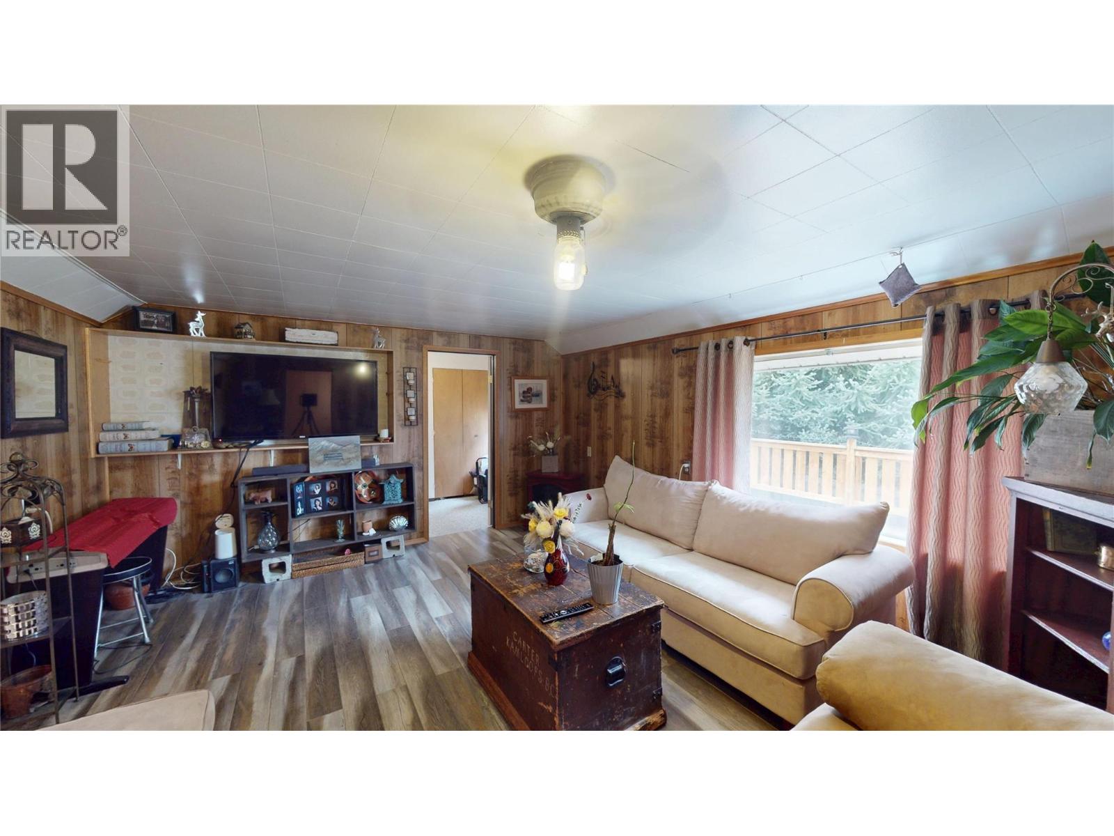 235 306TH AVENUE - 12