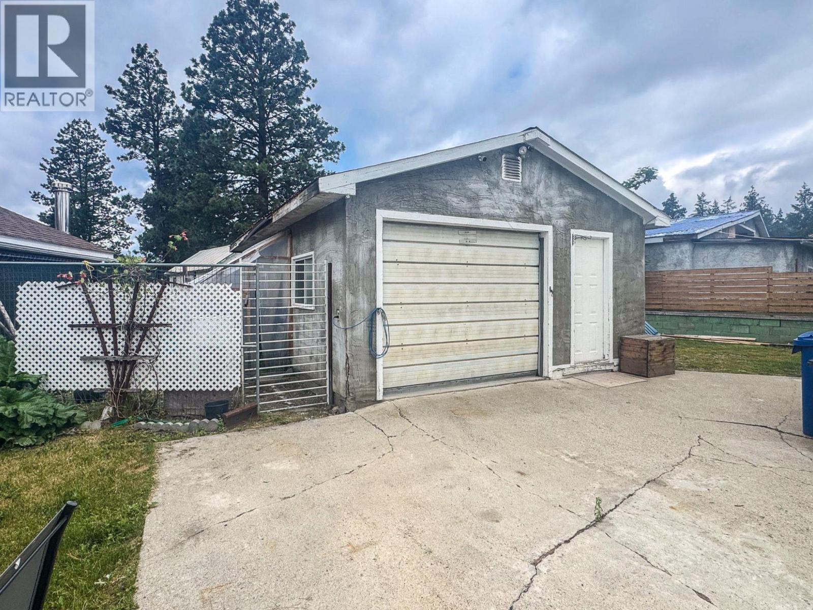 235 306TH AVENUE - 22